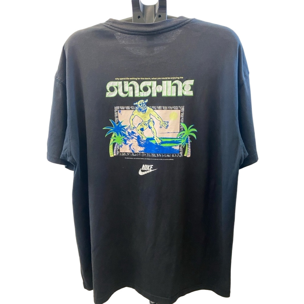 Nike Black Short-Sleeve Tee with Palm Logo, Size XL - Picture 2 of 5